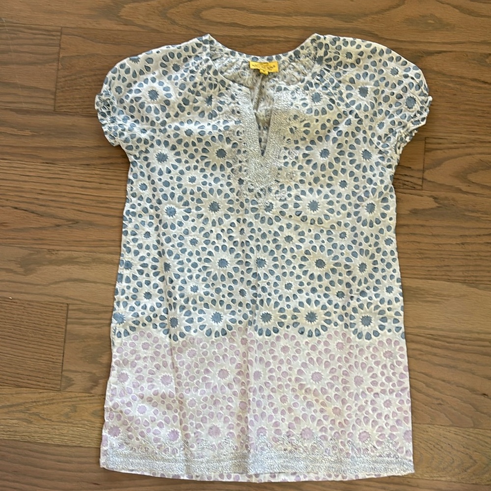 EUC Roberta Roller Rabbit silver embroidered tunic, size 6